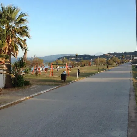 Summer Den Ierissos